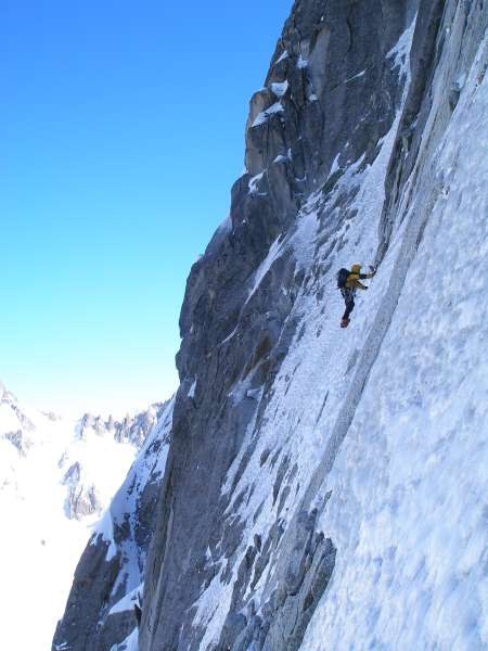 2009 IA4_12_2.